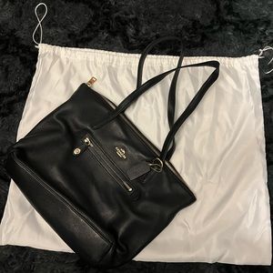 Coach Pebbled Taylor Tote